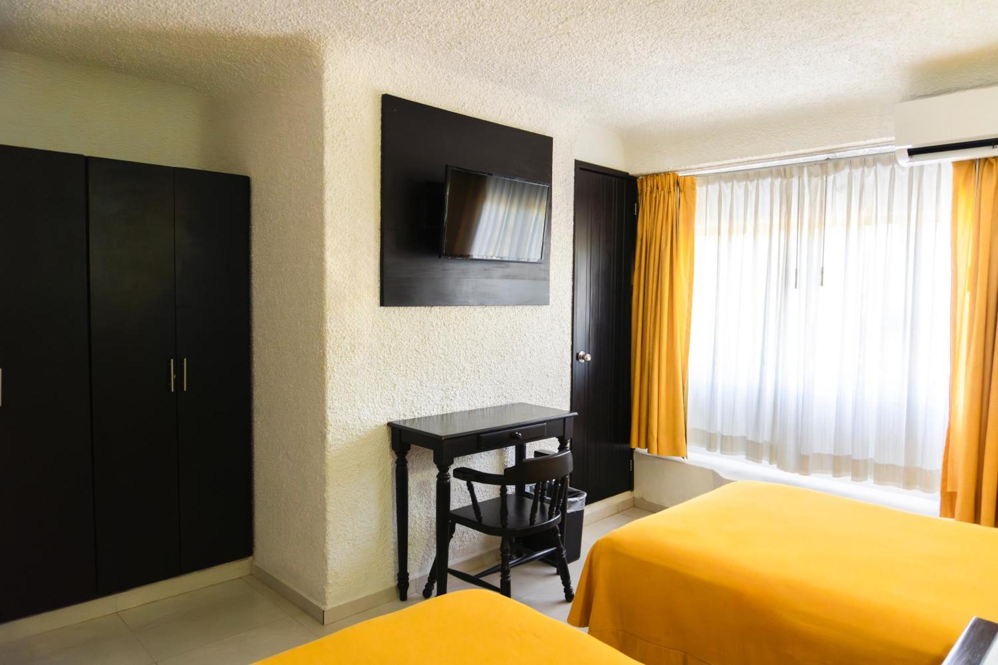 Hotel Antillano Канкун Екстериор снимка