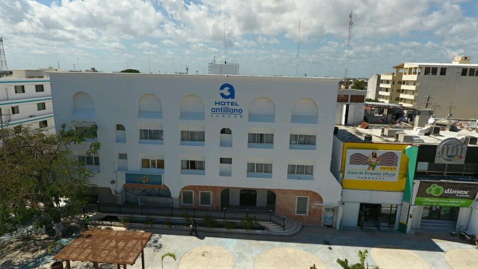 Hotel Antillano Канкун Екстериор снимка