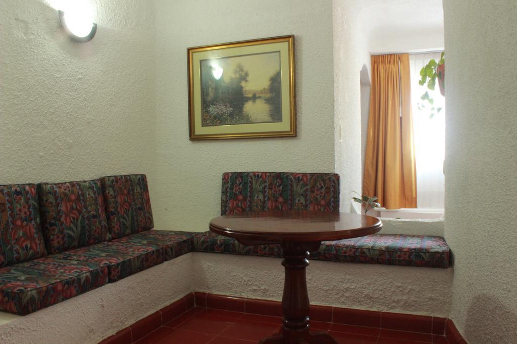 Hotel Antillano Канкун Екстериор снимка